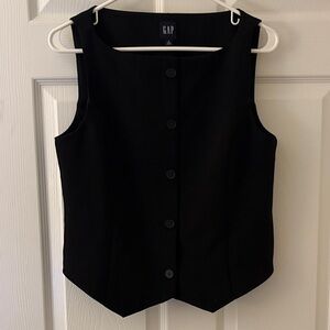 GAP Women's Sleeveless Black Button-Down Shirt